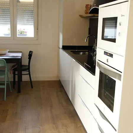 Aritxulegi, Ideal Familias Apartament Zumaia