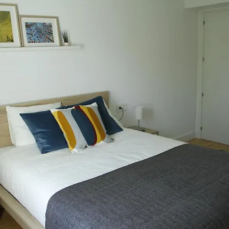 Aritxulegi, Ideal Familias Apartman Zumaia
